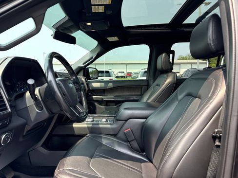 Used 2021 Ford Expedition Max Limited AWD/4WD image 12