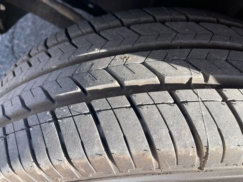 Used 2016 Ford Transit 150 XL image 15