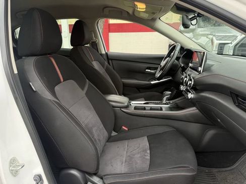 Used 2022 Nissan Sentra SR w/ Electronics Package FWD image 28