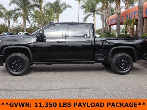 Used 2024 Chevrolet Silverado 2500 LTZ w/ LTZ Plus Package AWD/4WD image 5