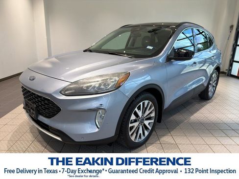 Used 2022 Ford Escape Titanium FWD image 1