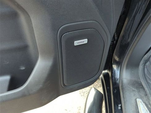 Used 2022 Chevrolet Silverado 1500 LT Trail Boss w/ LT Trail Boss Premium Package image 23