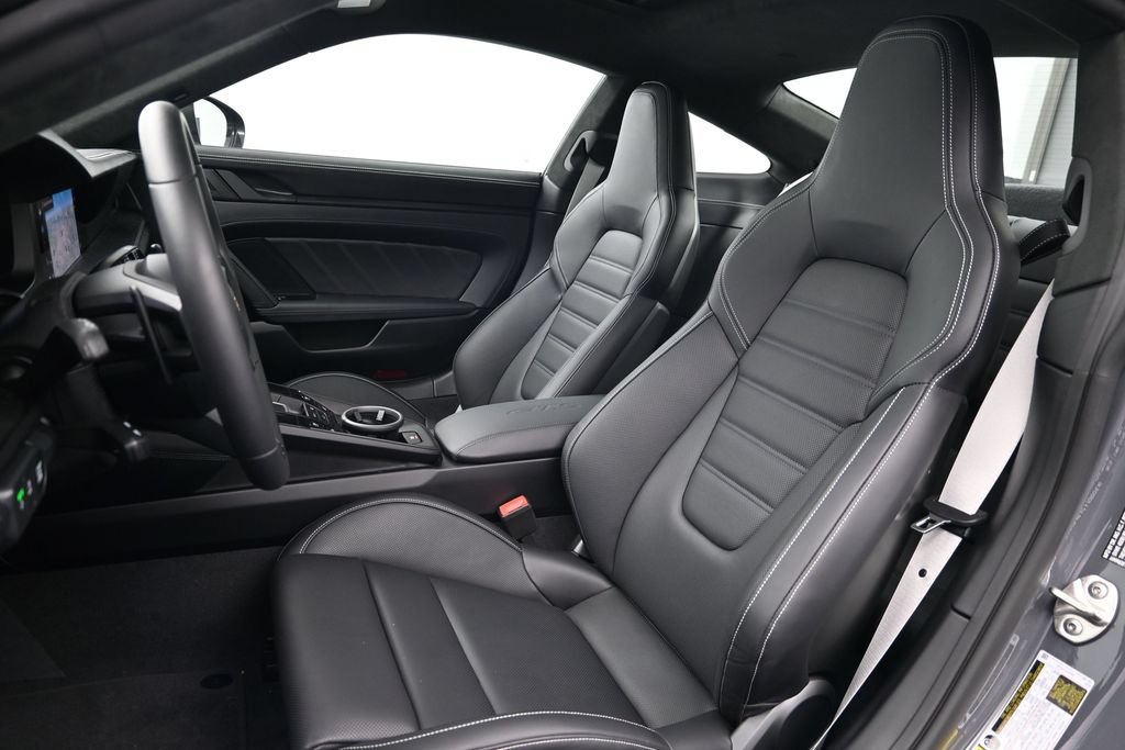 Used 2026 Porsche 911 Carrera GTS RWD image 5