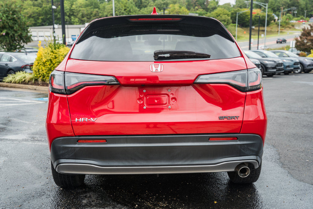 Used 2023 Honda HR-V Sport image 6