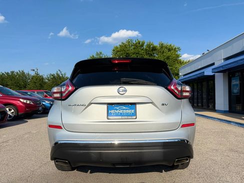 Used 2017 Nissan Murano SV FWD image 16