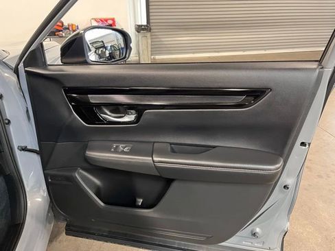 Used 2023 Honda CR-V Sport Touring image 12