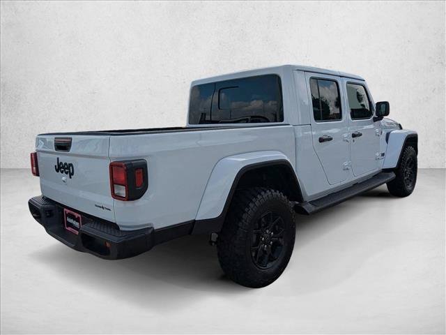 New 2026 Jeep Gladiator Sport AWD/4WD image 2
