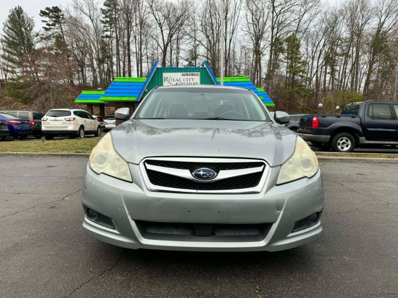 Used 2011 Subaru Legacy 2.5i Premium w/ Popular Equipment Group 2C AWD/4WD image 2