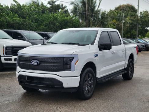 New 2025 Ford F150 Lightning Flash image 2