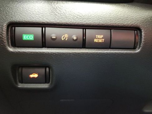 Used 2022 Nissan Sentra SV w/ All-Weather Package image 49