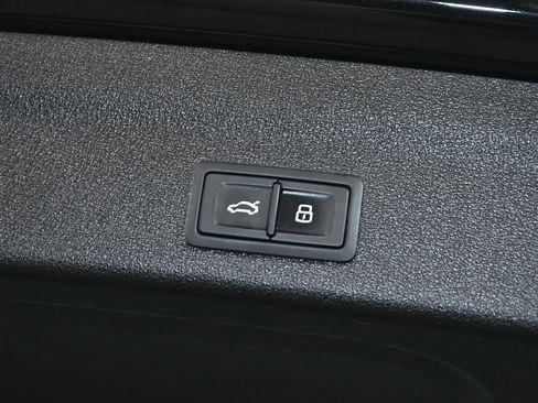 Used 2025 Audi RS 6 performance w/ Black Optic Package AWD/4WD image 69