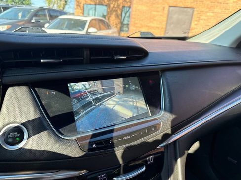 Used 2019 Cadillac XT5 Luxury AWD/4WD image 15