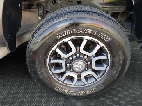 Used 2023 RAM 2500 Limited AWD/4WD image 23