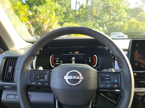 New 2026 Nissan Pathfinder SL FWD image 23