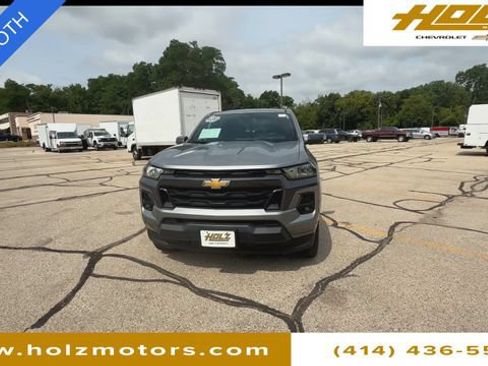 Certified 2023 Chevrolet Colorado LT w/ LT Convenience Package II AWD/4WD image 3