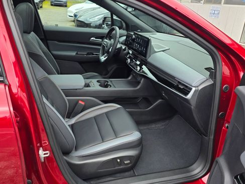 Used 2025 Honda Prologue Touring image 13