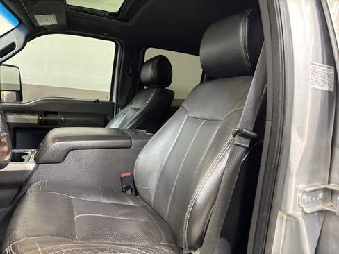 Used 2014 Ford F450 Lariat w/ Lariat Ultimate Package AWD/4WD image 16