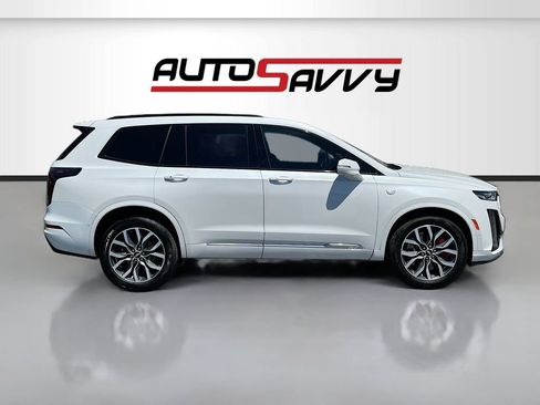 Used 2024 Cadillac XT6 Sport w/ Technology Package AWD/4WD image 8
