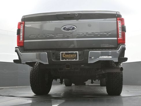 Used 2026 Ford F250 Lariat w/ Tremor Off-Road Package AWD/4WD image 43