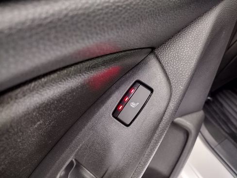 Used 2020 Honda Accord Touring image 40