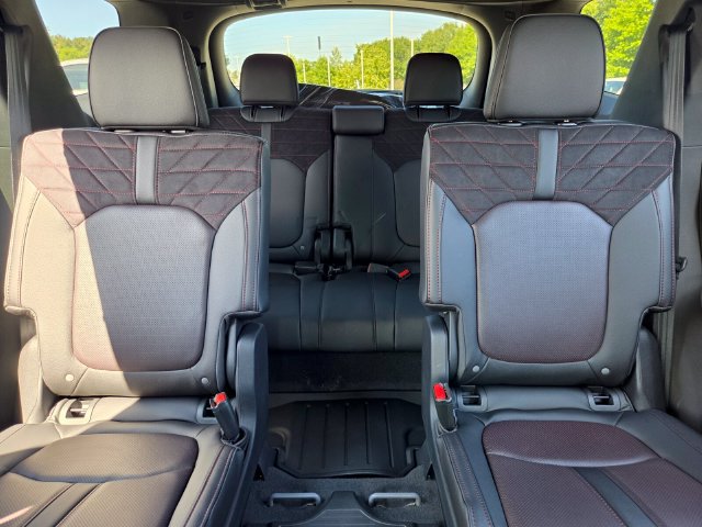 New 2026 Honda Pilot Black Edition image 10