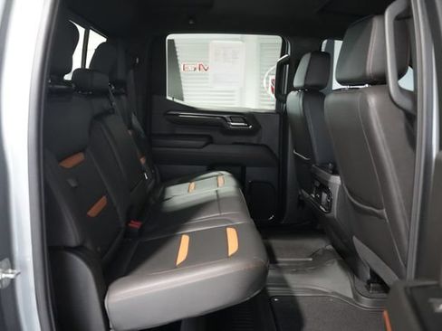 Used 2023 GMC Sierra 1500 AT4 w/ AT4 Premium Package AWD/4WD image 18