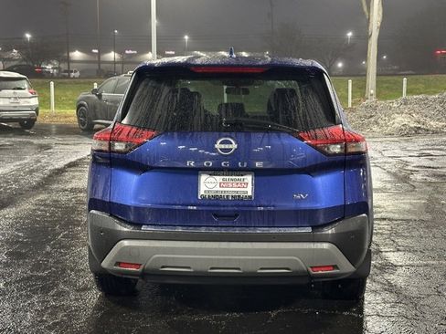 Certified 2023 Nissan Rogue SV image 4