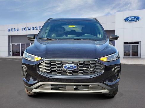 New 2026 Ford Escape ST-Line w/ Cold Weather Package image 2