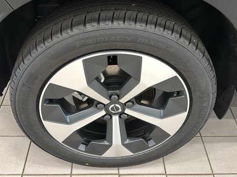 New 2026 Volvo XC40 B5 Plus w/ Climate Package image 31