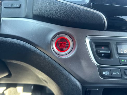 Used 2019 Honda Pilot EX-L image 32