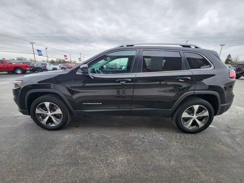 Used 2019 Jeep Cherokee Limited w/ Trailer Tow Group image 6