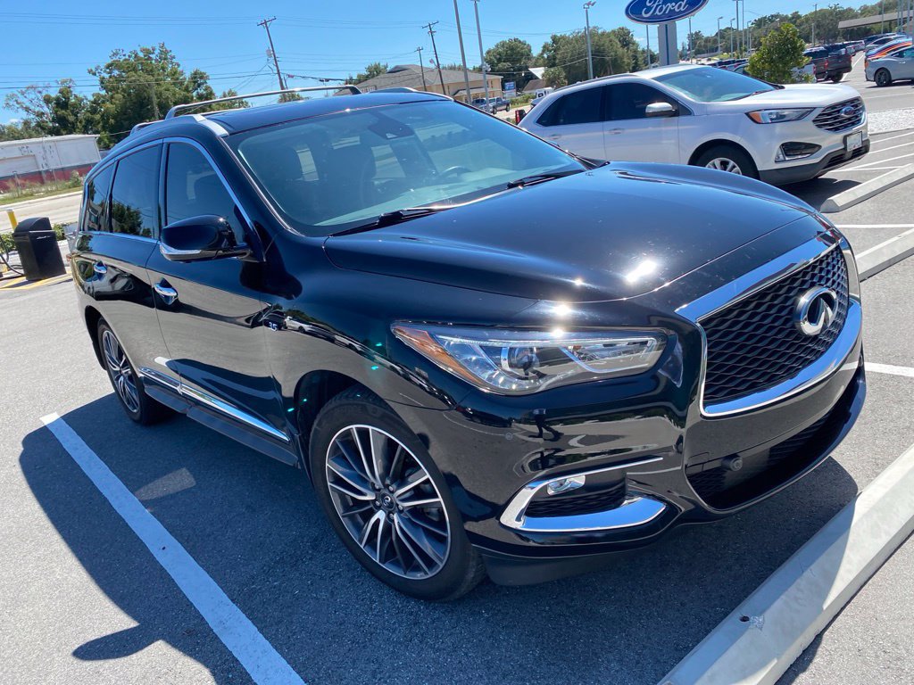 Used 2020 INFINITI QX60 Luxe w/ Sensory Package FWD image 1