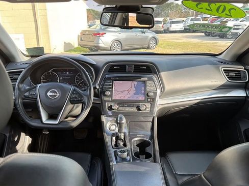 Used 2023 Nissan Maxima SV w/ Floor Mat Group image 11