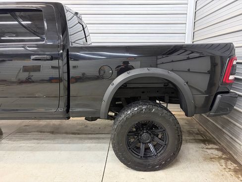 Used 2021 RAM 2500 Laramie w/ Night Edition AWD/4WD image 5