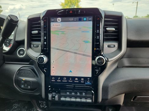 New 2025 RAM 2500 Tradesman image 21