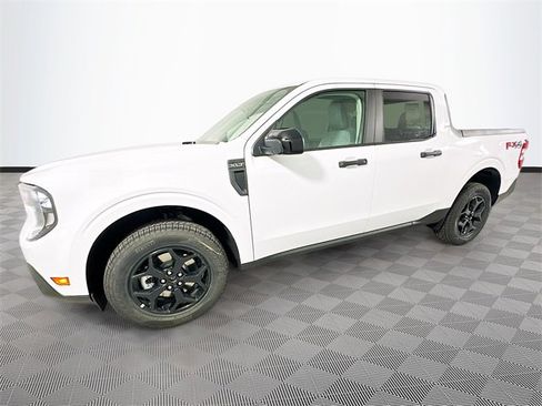 New 2025 Ford Maverick XLT w/ XLT Luxury Package image 23