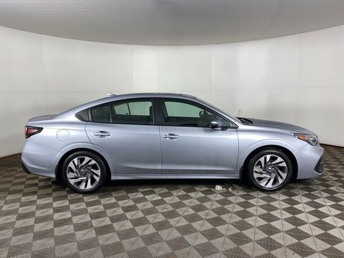 Certified 2025 Subaru Legacy Limited image 5