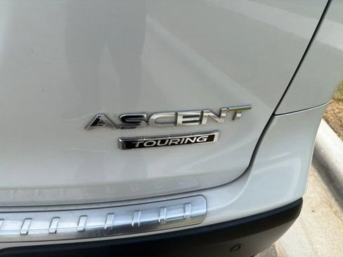 Used 2019 Subaru Ascent Touring w/ Popular Package #2 AWD/4WD image 5