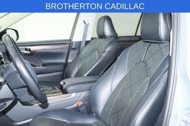 Used 2021 Toyota Highlander Platinum AWD/4WD image 21