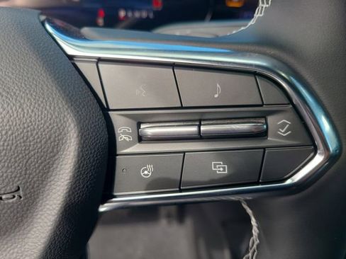 New 2026 Chevrolet Traverse LT w/ Midnight/Sport Edition FWD image 30