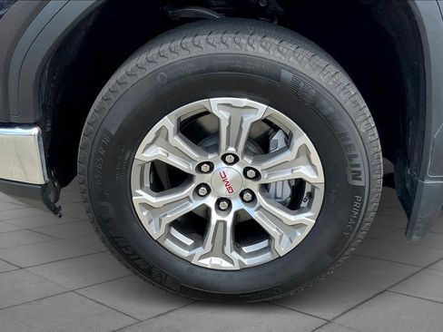 Used 2024 GMC Sierra 1500 SLT RWD image 11