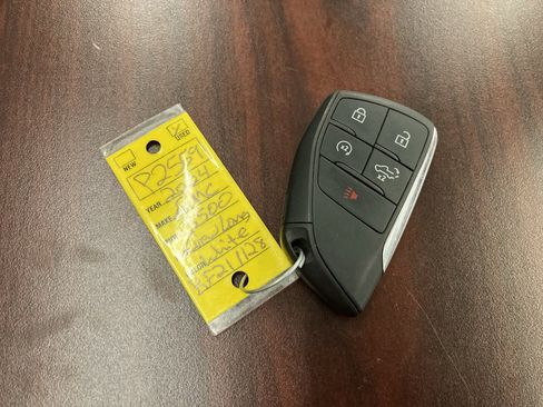 Used 2024 GMC Sierra 3500 SLE w/ SLE Convenience Package image 19