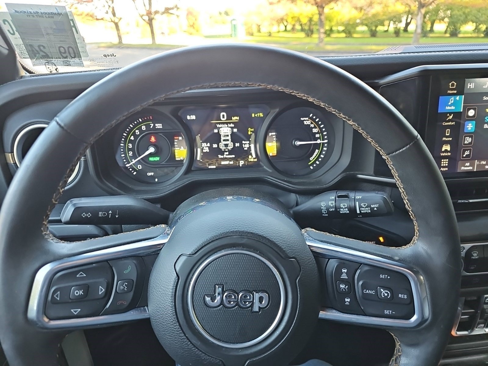 Used 2024 Jeep Wrangler Unlimited Sahara AWD/4WD image 21
