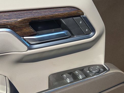 New 2026 GMC Sierra 1500 SLE image 14