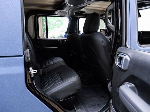 Used 2025 Jeep Gladiator Sport AWD/4WD image 77