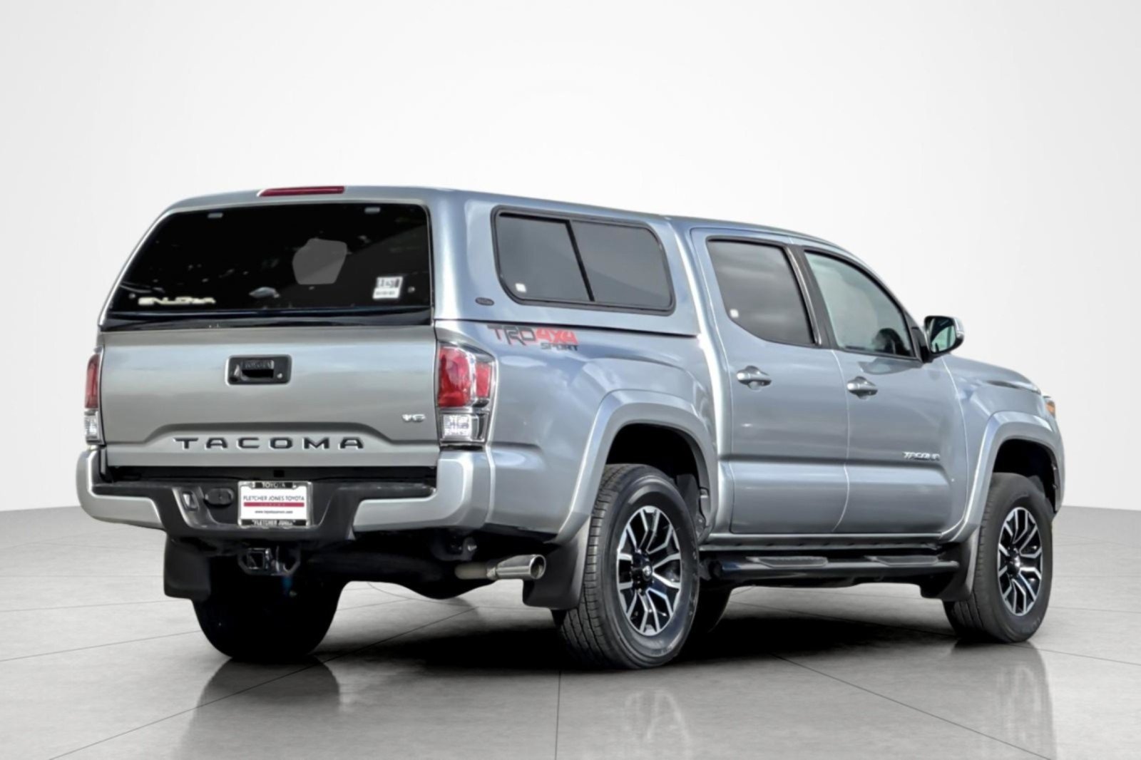 Certified 2023 Toyota Tacoma TRD Sport AWD/4WD image 5
