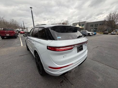 New 2026 Lincoln Corsair Premiere image 5