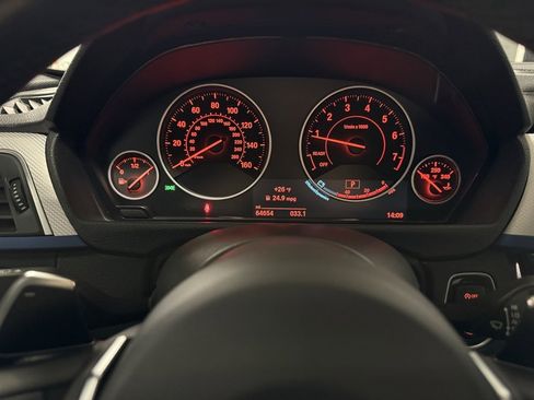 Used 2018 BMW 340i xDrive Sedan image 9
