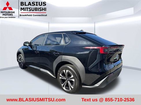 Used 2023 Subaru Solterra AWD image 12