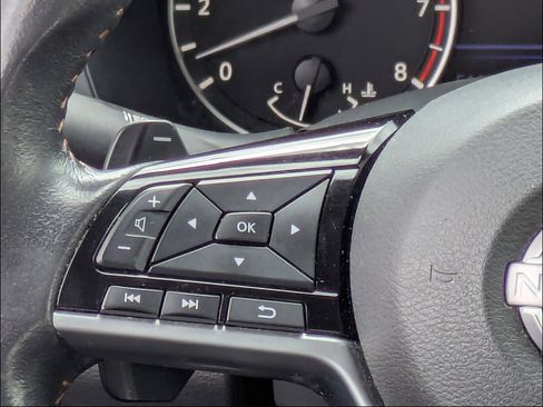 Used 2024 Nissan Altima 2.5 SR FWD image 18